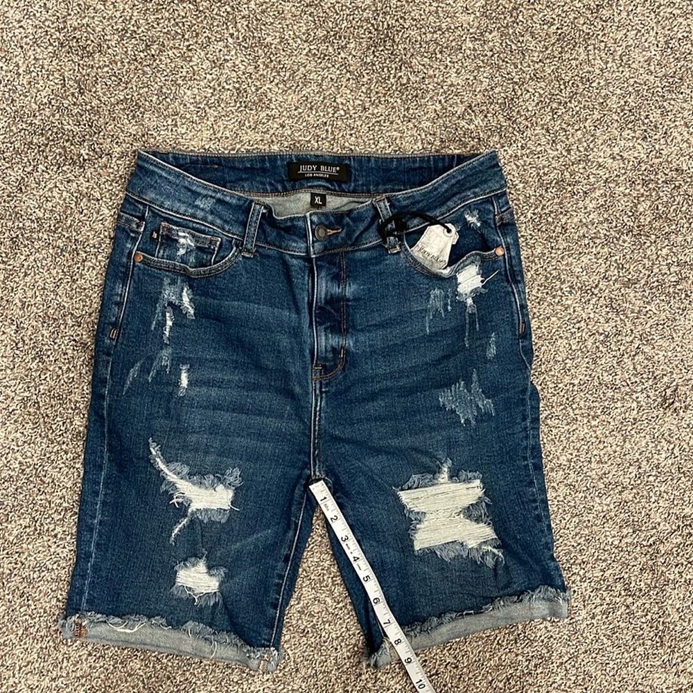 Judy Blue shorts size XL. Never worn only washed.